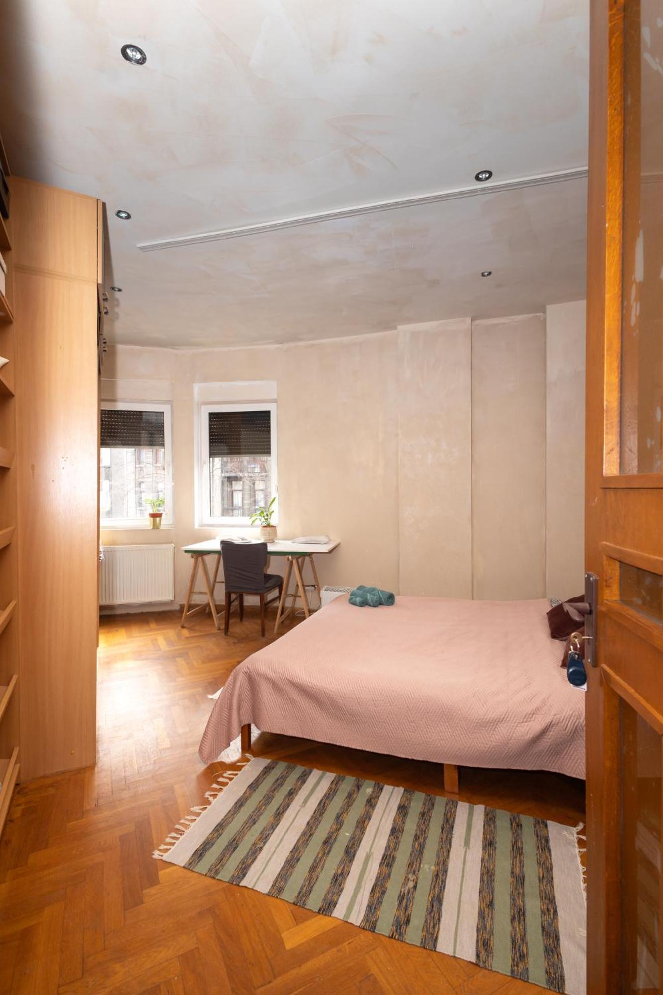 Shared Retro Vintage Luxury Apartment Βουκουρέστι Εξωτερικό φωτογραφία