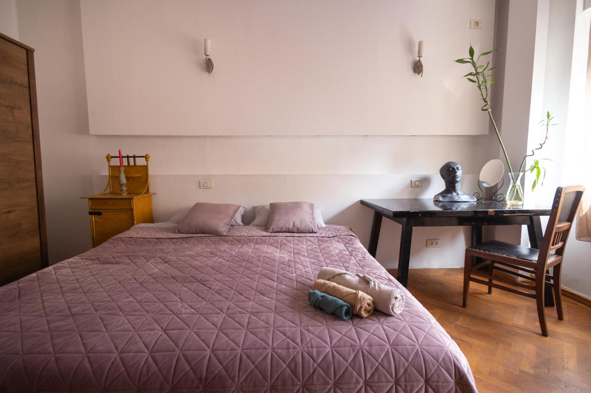 Shared Retro Vintage Luxury Apartment Βουκουρέστι Εξωτερικό φωτογραφία