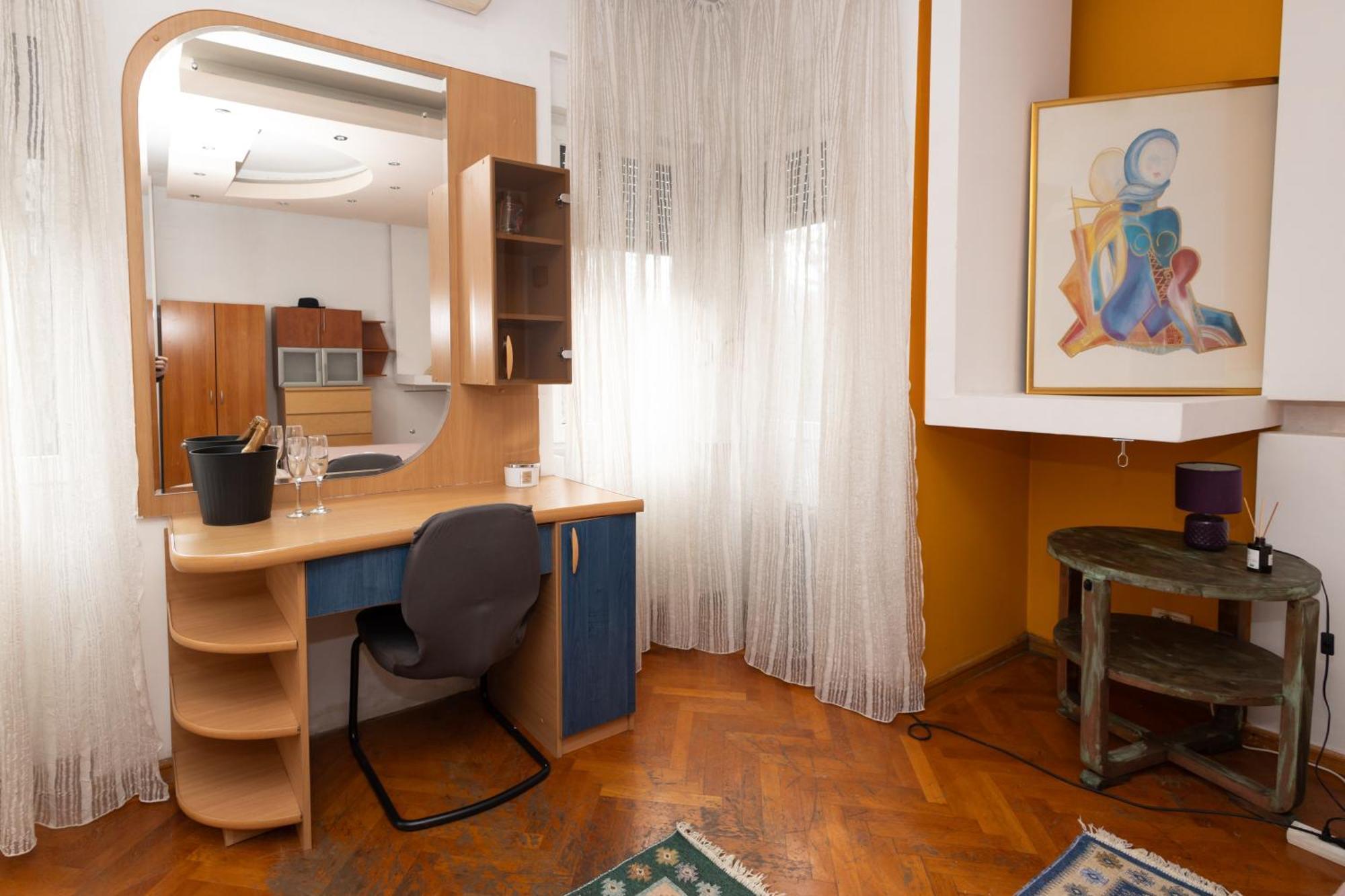 Shared Retro Vintage Luxury Apartment Βουκουρέστι Εξωτερικό φωτογραφία